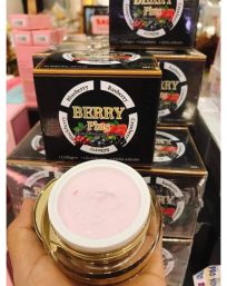 Kem trị nám dưỡng trắng da Berry Plus Extra Whitening Cream