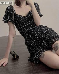 Đầm đen bi tim nhúng thân chân bèo - VD5707