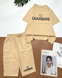 Đồ bộ quần lửng áo tay ngắn cổ tròn in chữ Charming - DBO4537
