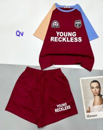 Đồ bộ quần đùi áo tay ngắn in chữ Young Reckless - DBO4686